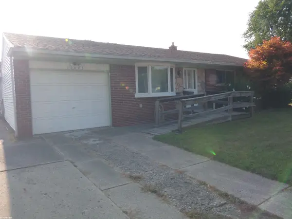 12643 Takoma DR, SterlingHeights, MI 48313