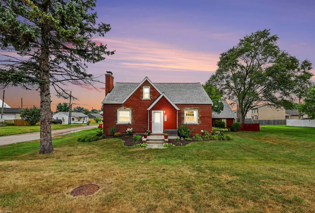 35746 Utica RD, Clinton Township, MI 48035 - #1