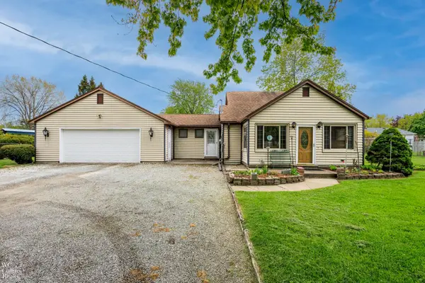 17346 Common RD, Roseville, MI 48066