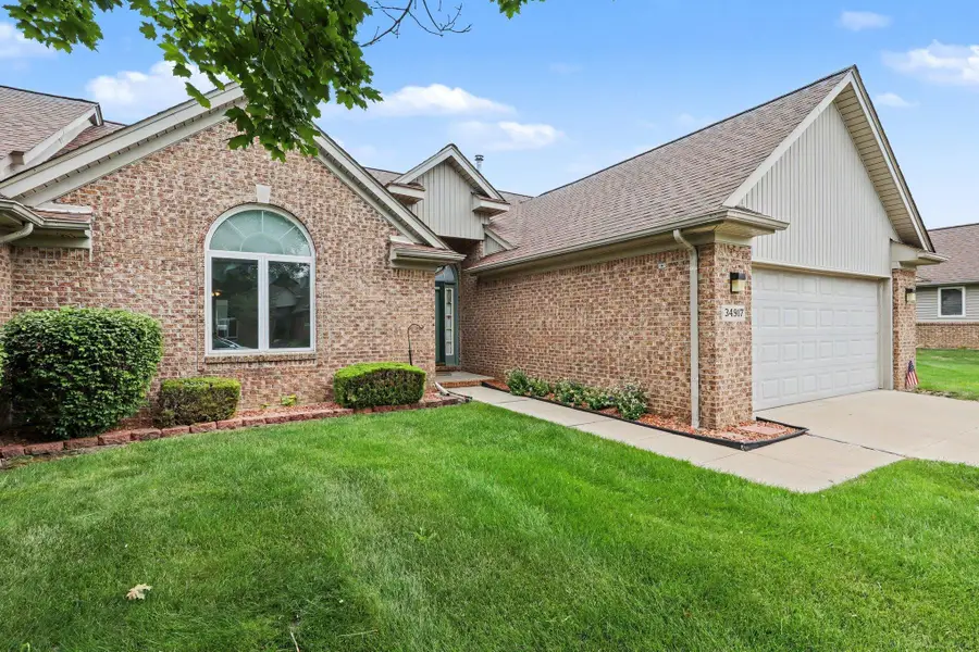 34917 Chickadee RDG, Richmond, MI 48062 - #3