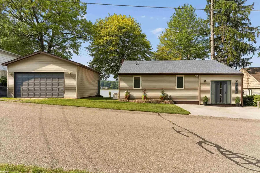 2159 Miles RD, Lapeer, MI 48446 - #2
