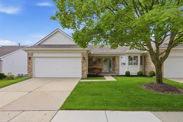 17248 Mayfield DR, Macomb, MI 48042