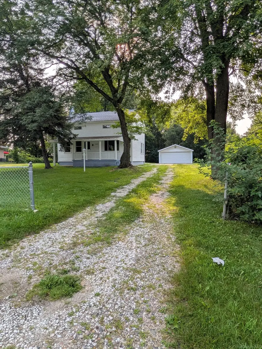 50730 Fairchild RD, Chesterfield, MI 48051 - #2