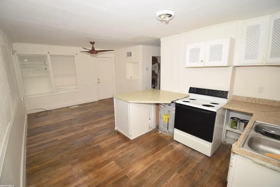 20180 Sherwood, Belleville, MI 48111 - #3