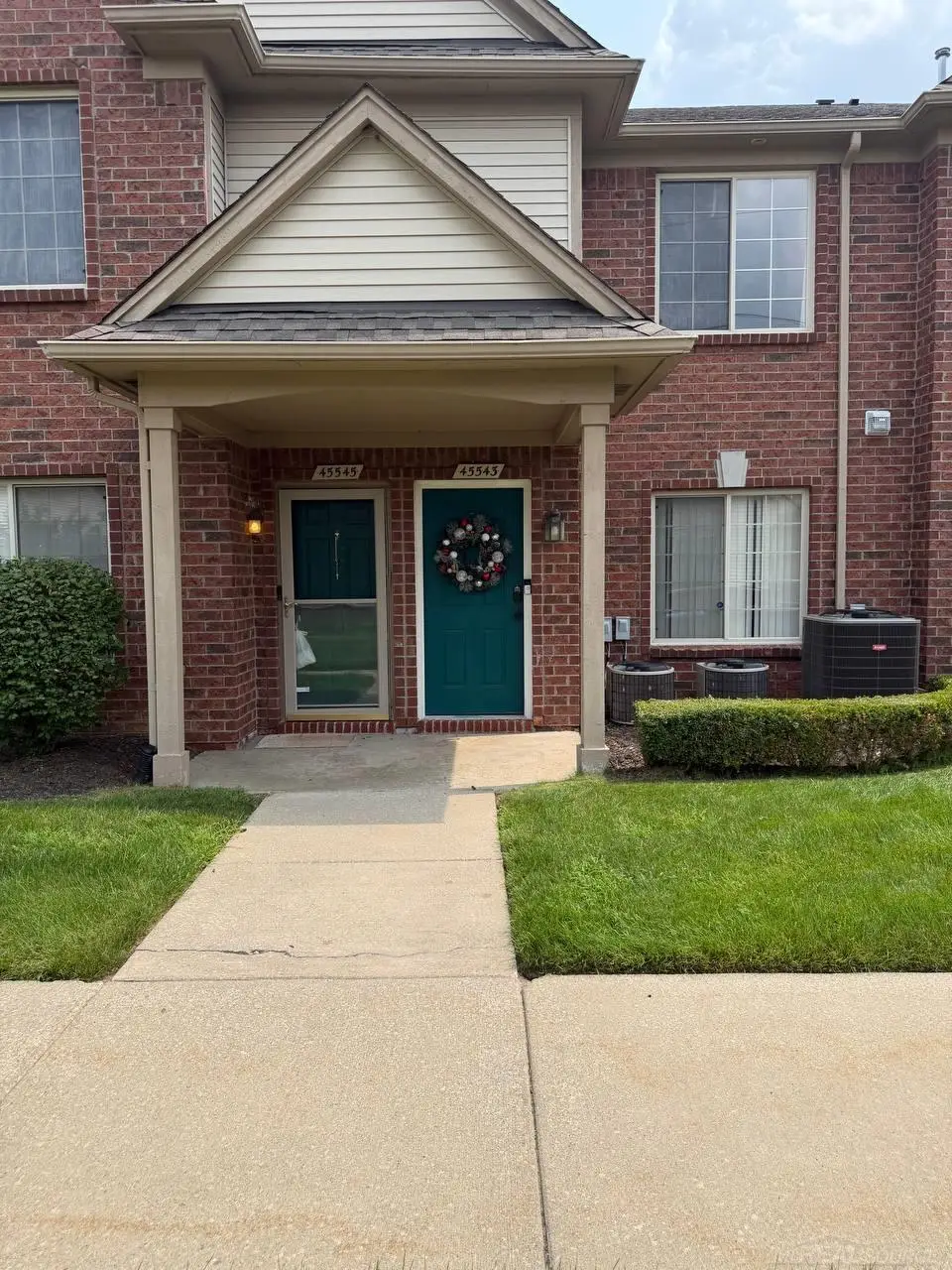 45543 Hidden view CT, Utica, MI 48315 - #1