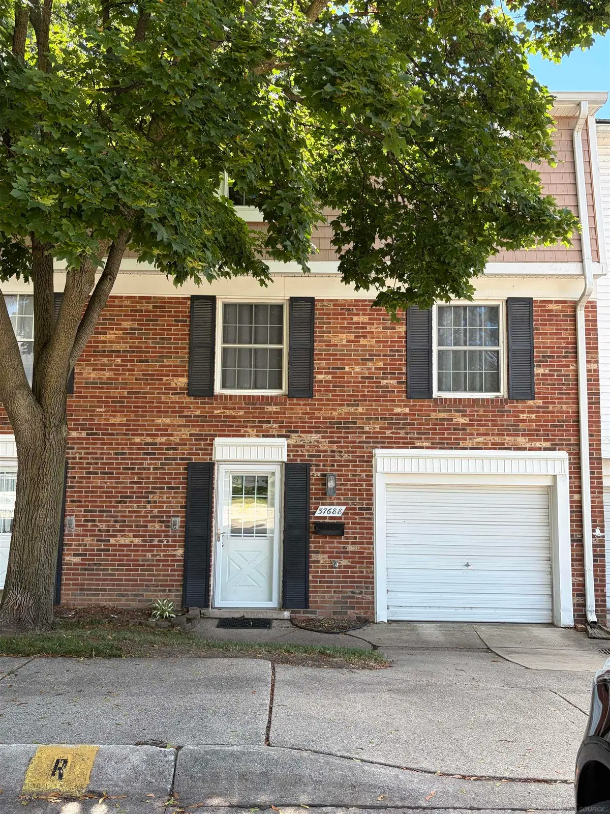 37688 Charter Oaks BLVD, Clinton Township, MI 48036 - #1
