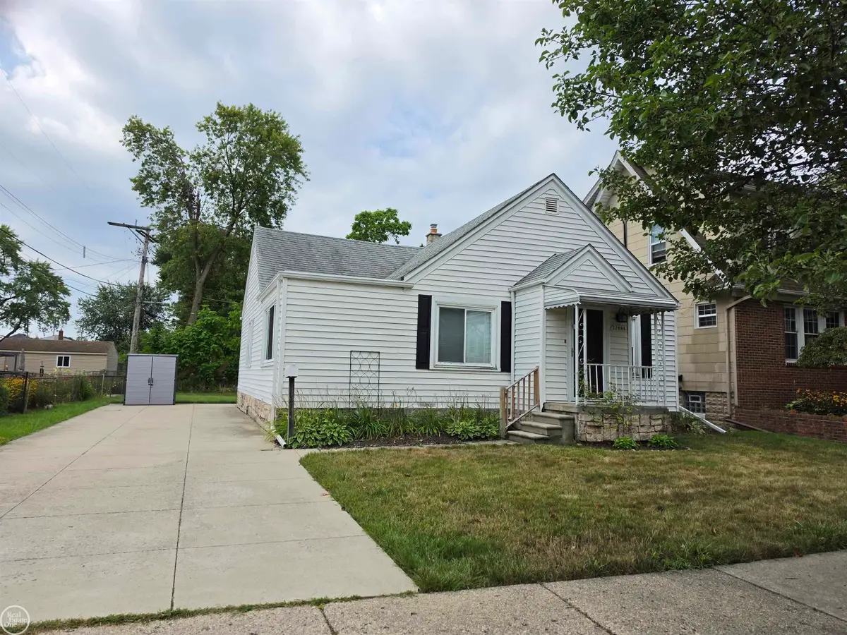 22804 barton ST, Saint Clair Shores, MI 48081 - #1