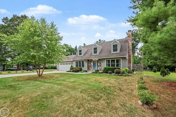 125 Bradley ST, Romeo, MI 48065