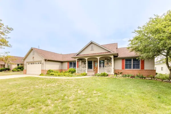5401 William DR, Lexington, MI 48450