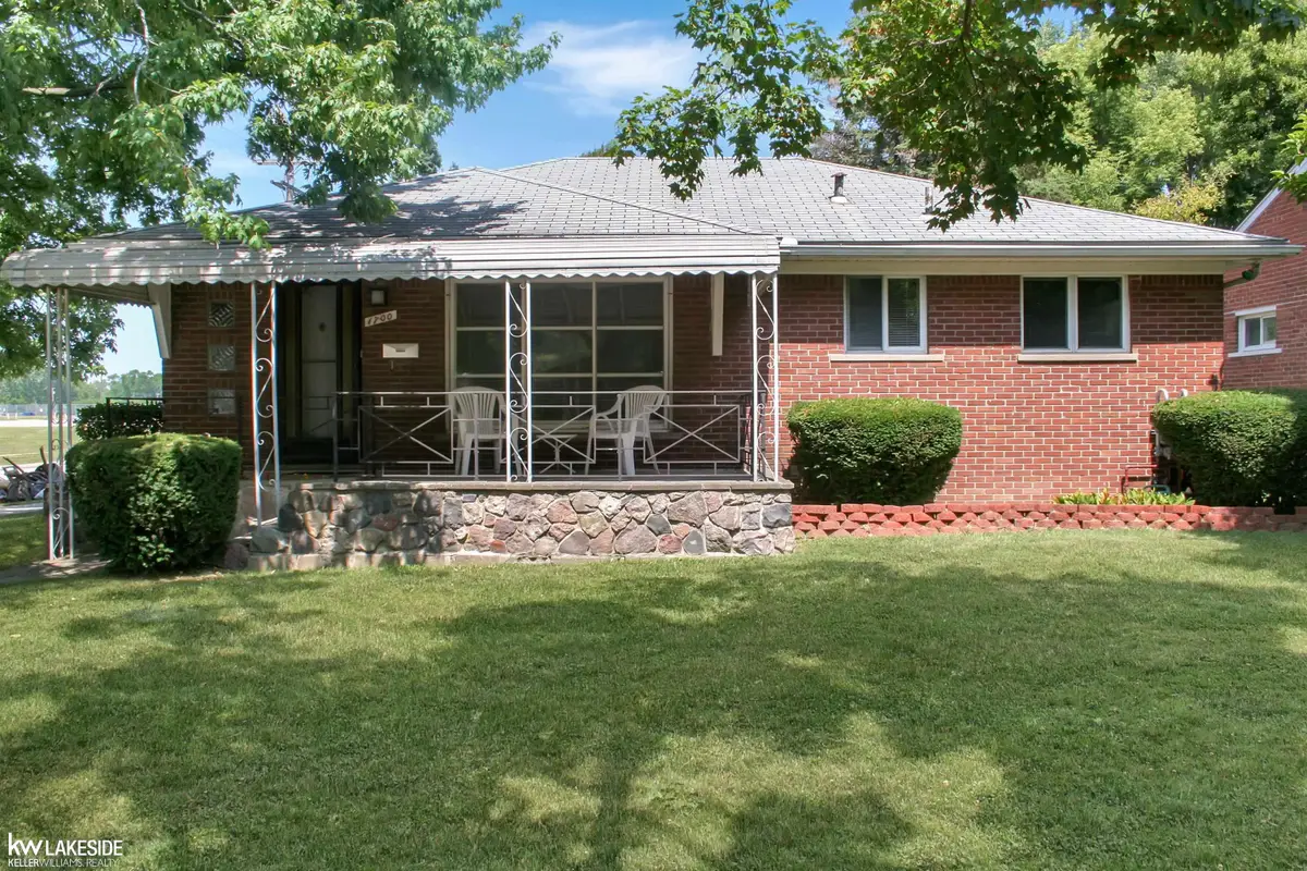 1700 Hampton RD, Mount Clemens, MI 48043 - #1