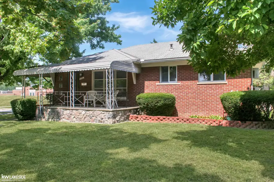 1700 Hampton RD, Mount Clemens, MI 48043 - #2