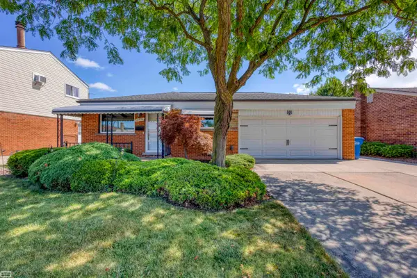 30924 Bradner DR, Warren, MI 48088