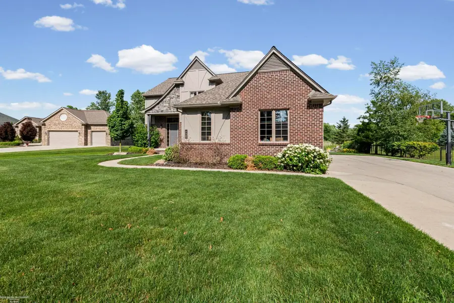 68242 Lake Angela Pointe ST, Richmond, MI 48062 - #3