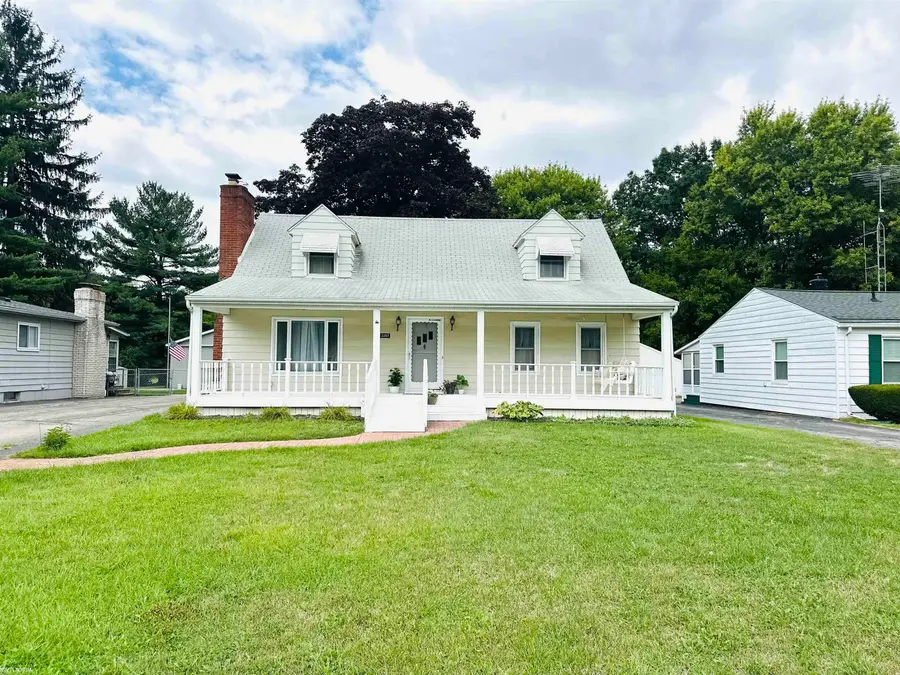 2297 Covert RD, Burton, MI 48509 - #2