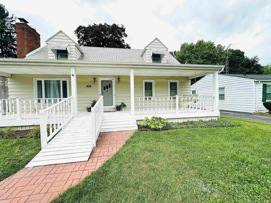 2297 Covert RD, Burton, MI 48509 - #3