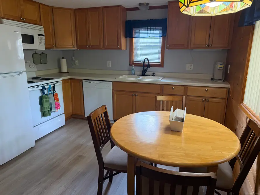 632 Old Trail DR, Houghton Lake, MI 48629 - #2