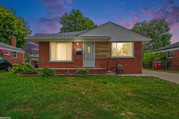 26740 Barbara ST, Roseville, MI 48066