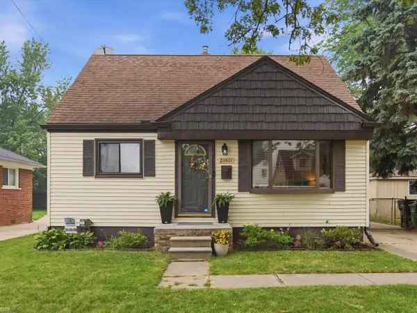 23801 Beverly ST, StClairShores, MI 48082