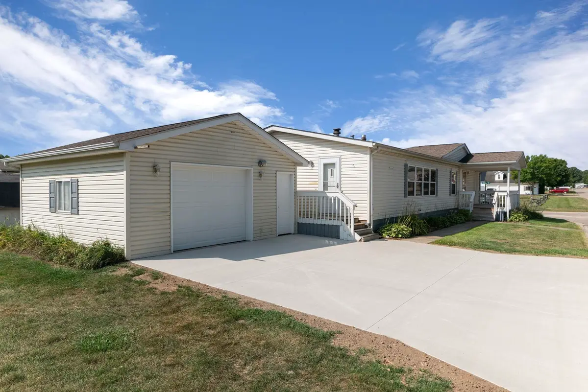 3761 Fox Chase RD, Dryden, MI 48428 - #1