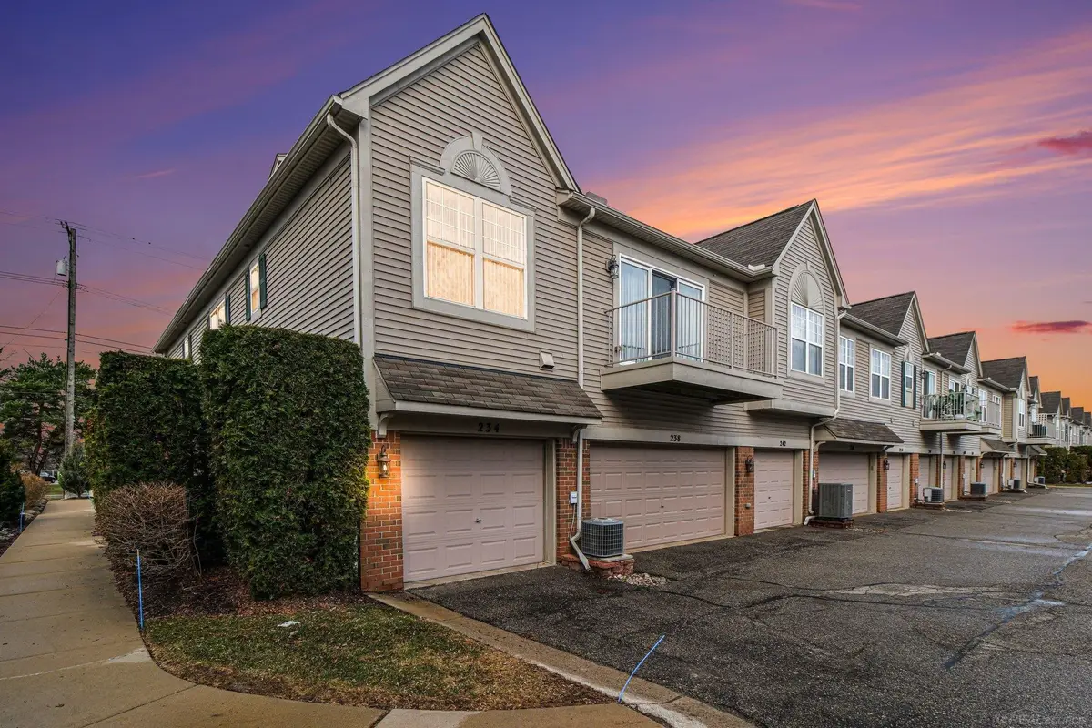 234 N Wixom RD, Wixom, MI 48393 - #1