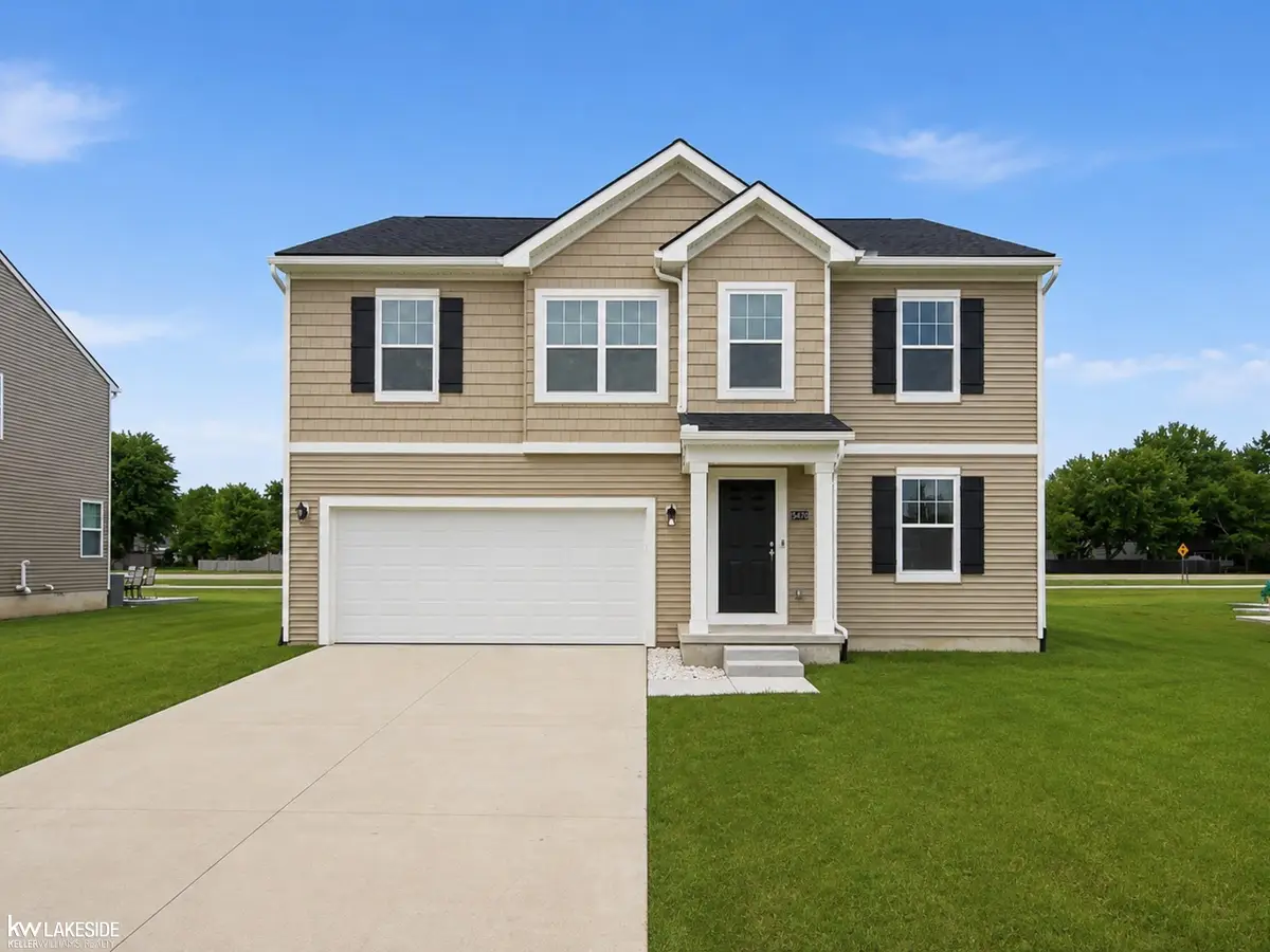 54470 Heron CIR, Chesterfield, MI 48047 - #1