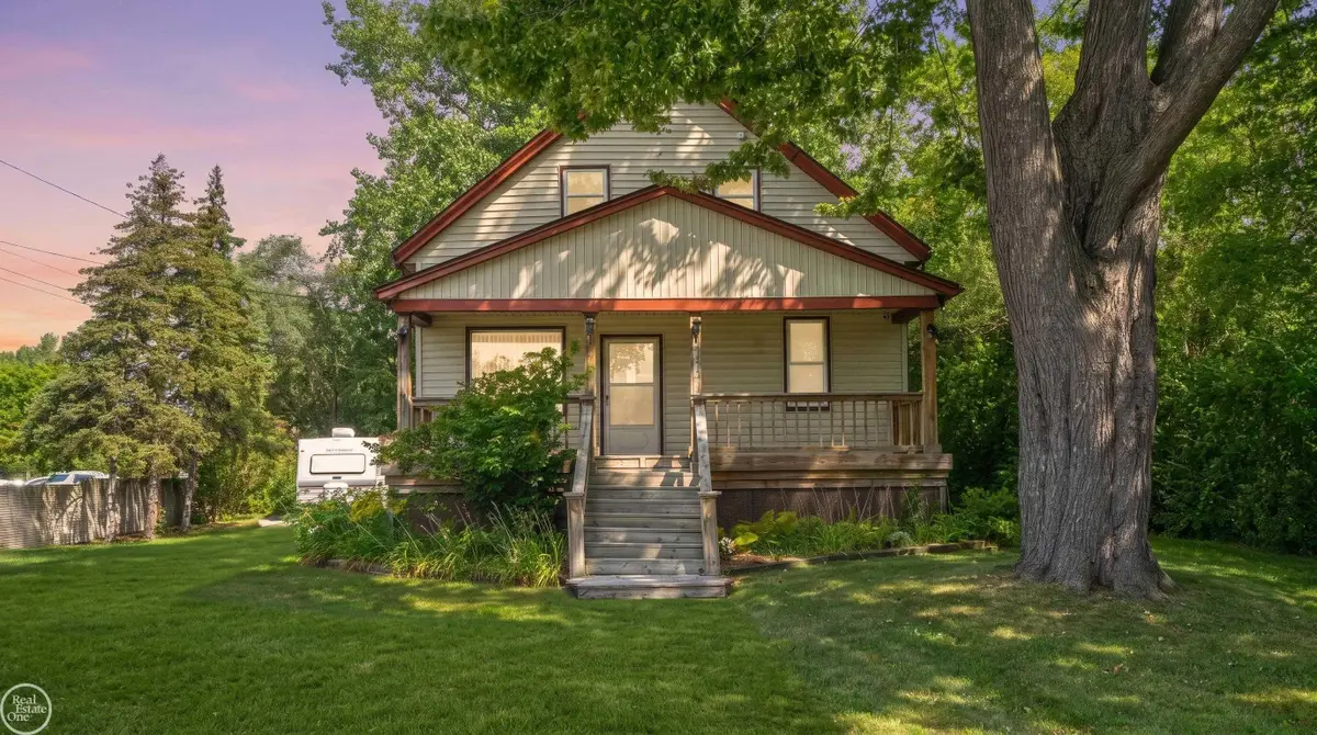 24125 Shook RD, Clinton Township, MI 48035 - #1