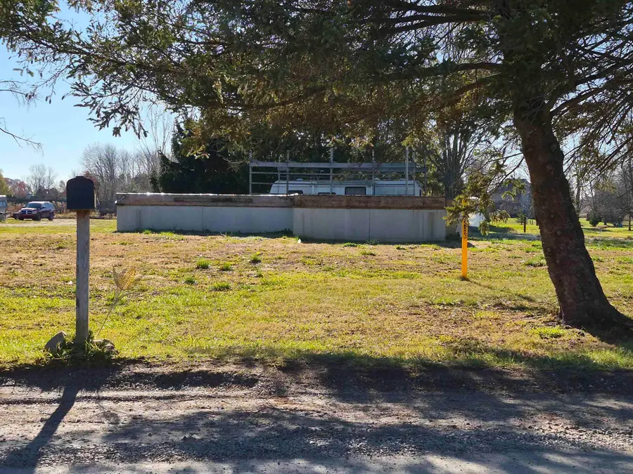 37080 Hebel RD, Richmond, MI 48062 - #2