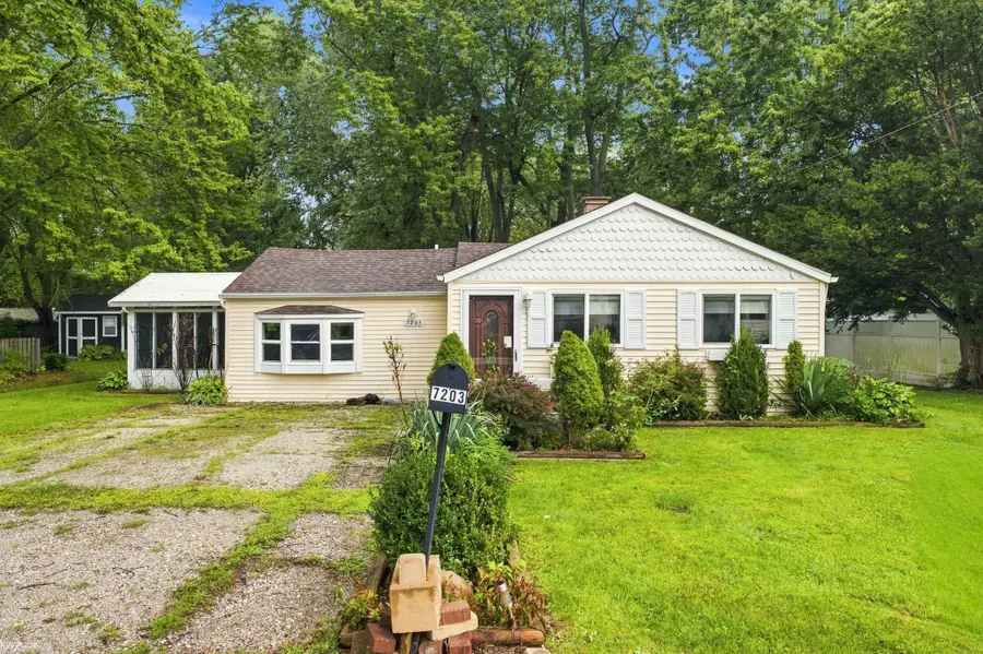 7203 Aspen RD, Lexington, MI 48450 - #2