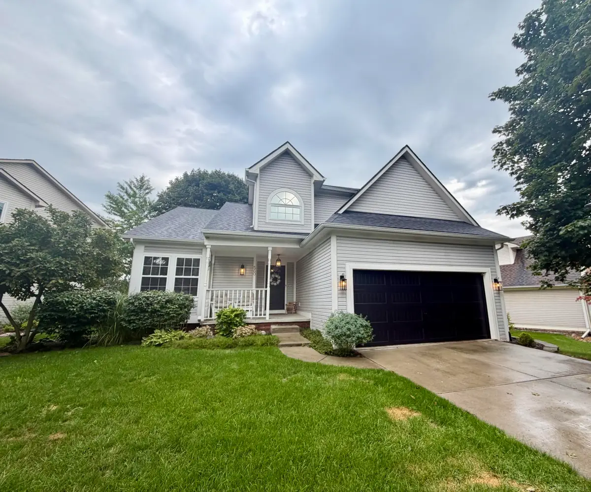 560 Thornehill TRL, Oxford, MI 48371 - #1