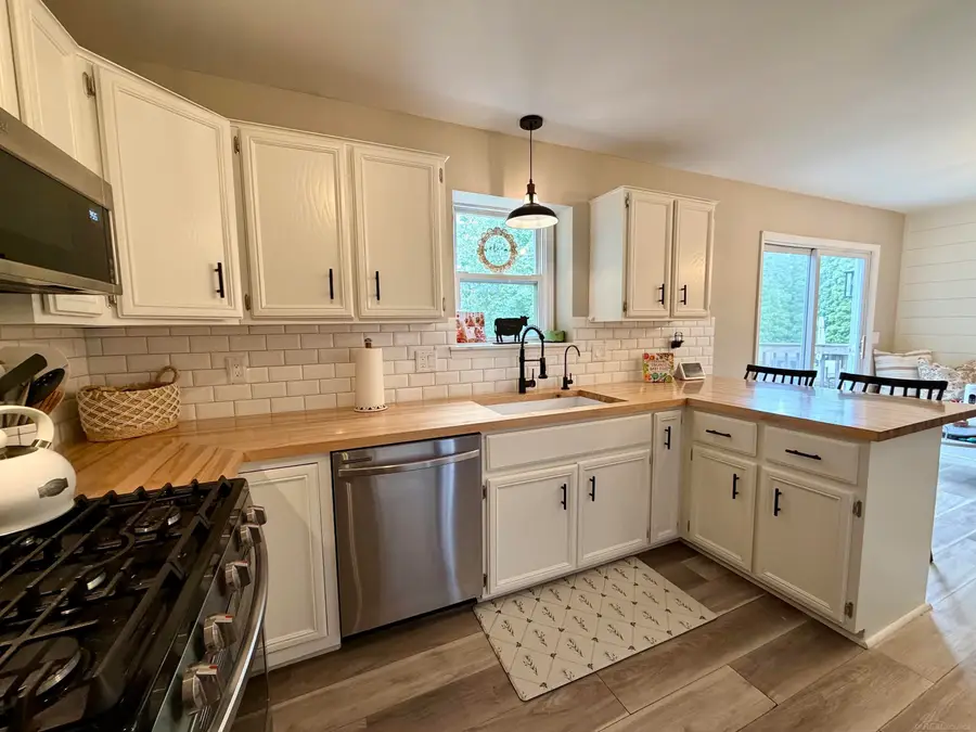 560 Thornehill TRL, Oxford, MI 48371 - #3