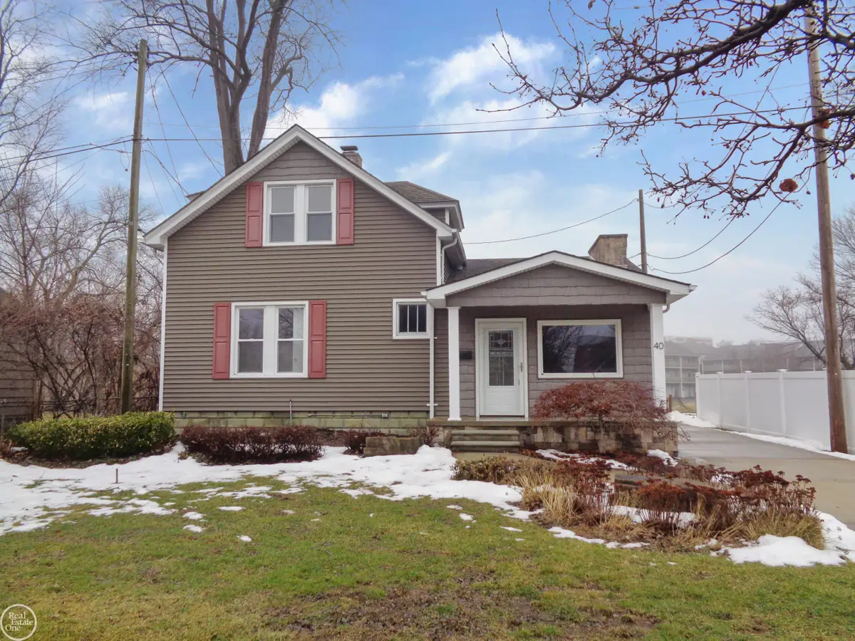 40 Riverside DR, Mount Clemens, MI 48043 - #1