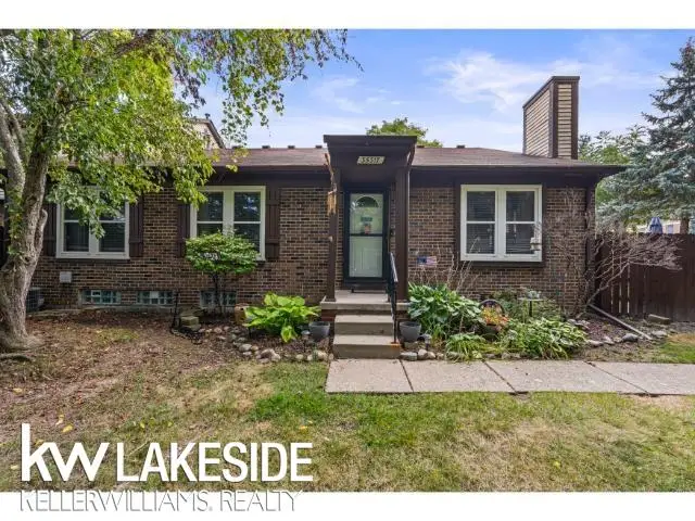 35317 Bristlecone DR, Clinton Township, MI 48035 - #1
