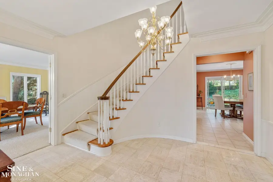 17 Belle Meade ST, Grosse Pointe Shores, MI 48236 - #2