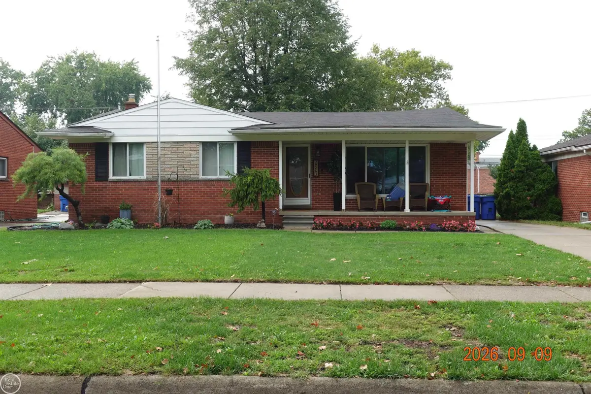 29263 NORMA DR, Warren, MI 48093 - #1