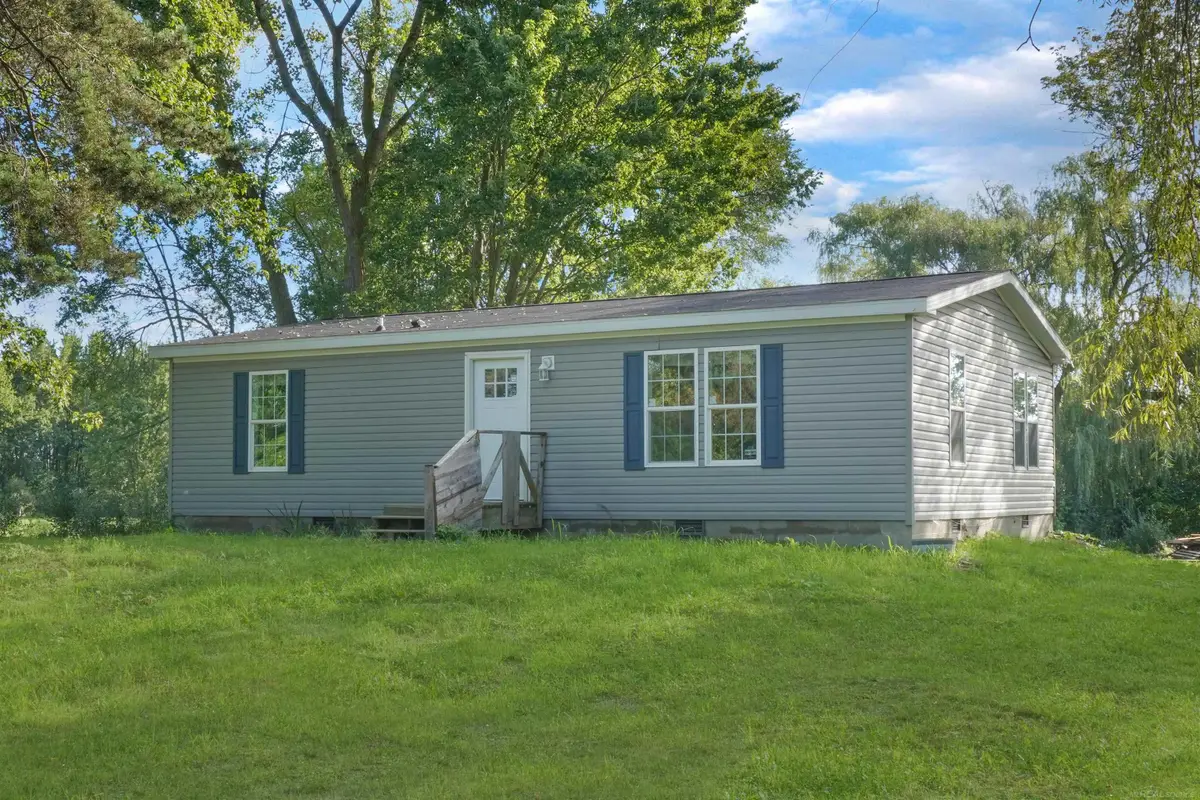 8910 Jorden RD, Yale, MI 48097 - #1