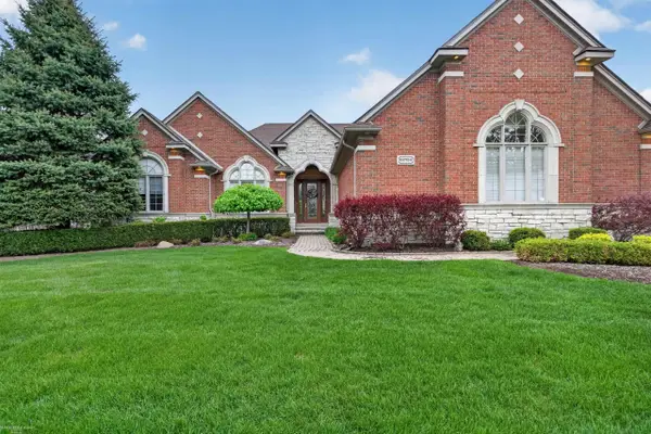 62734 Morningside DR, Washington, MI 48094