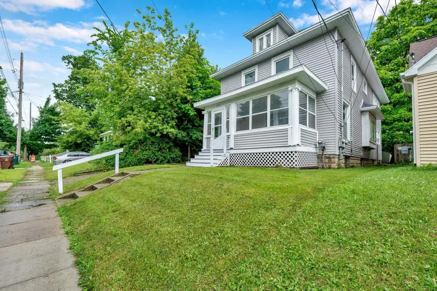 732 Chicago AVE, Lansing, MI 48915 - #2