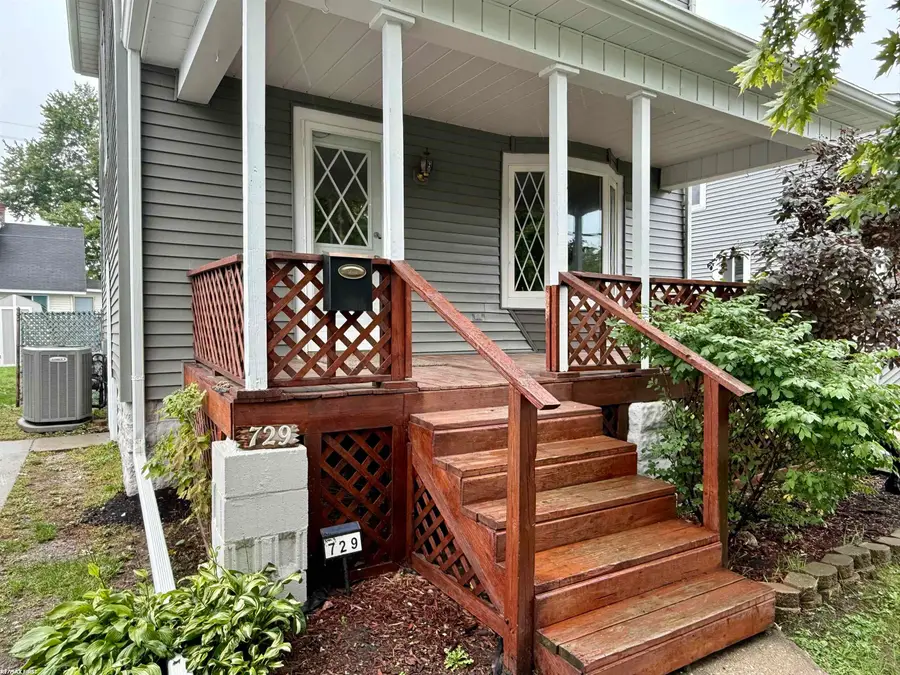 729 13th ST, Port Huron, MI 48060 - #3