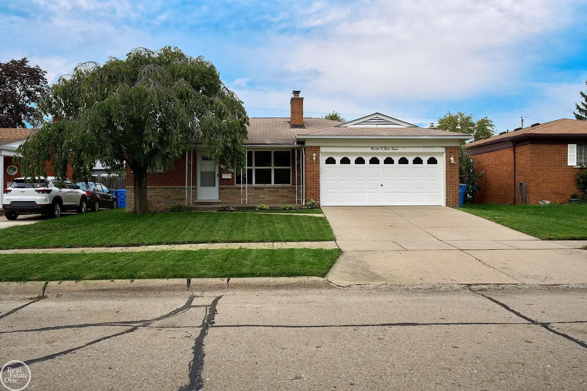 13037 Champaign AVE, Warren, MI 48089 - #1