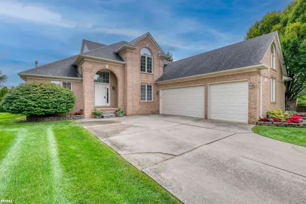 47042 Willingham, ShelbyTwp, MI 48315