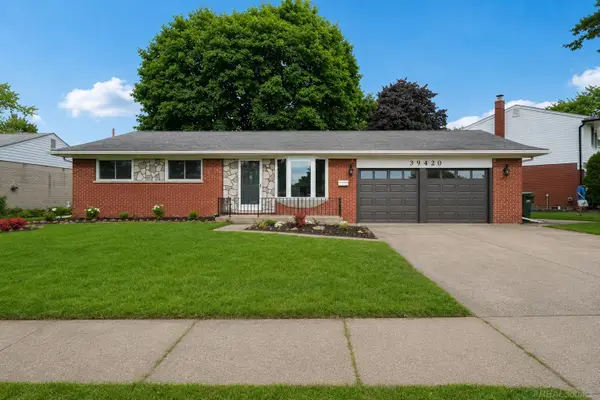 39420 millington DR, SterlingHeights, MI 48313