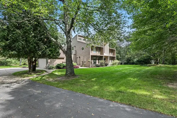 78718 Pearl DR, Romeo, MI 48065