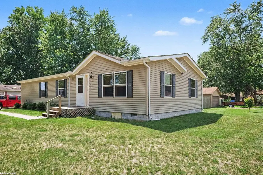 9642 Meadowbrook, Algonac, MI 48001 - #3