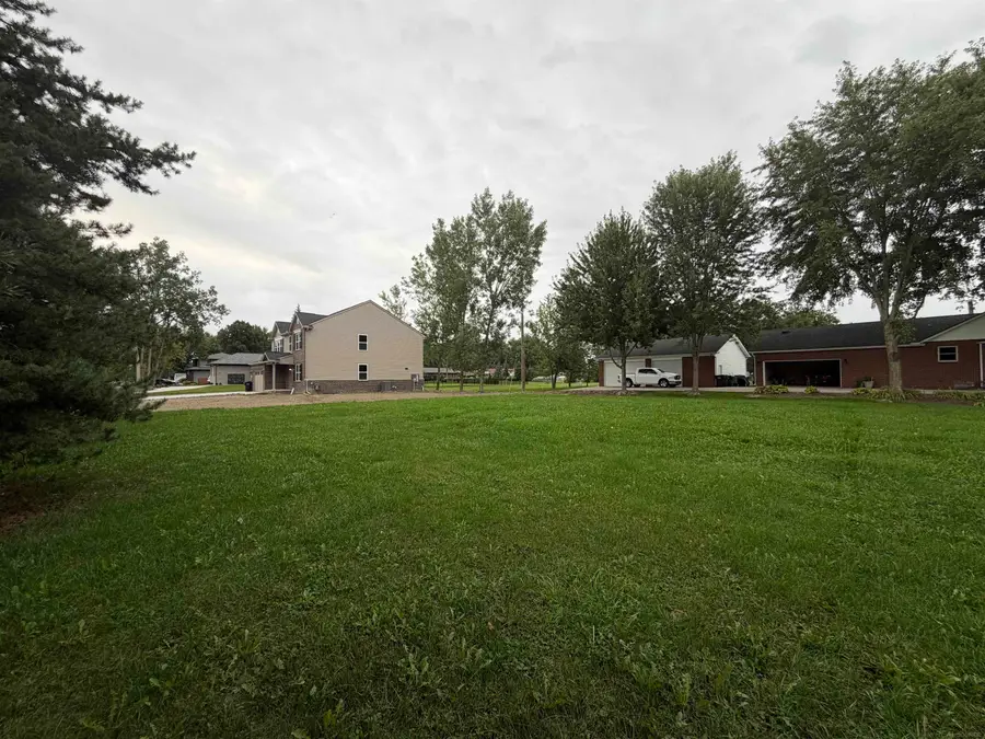 37300 HANSON DR, Sterling Heights, MI 48310 - #2