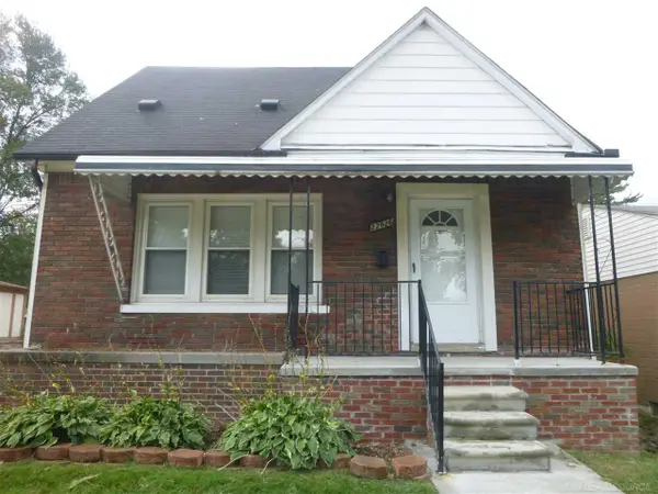 22926 Glenbrook ST, StClairShores, MI 48082