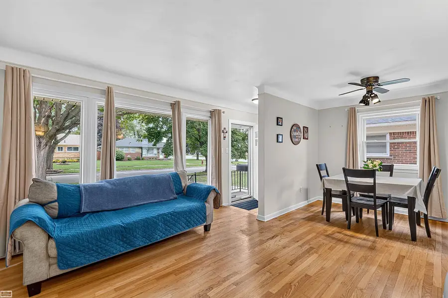 1618 Ottawa DR, Royal Oak, MI 48073 - #3