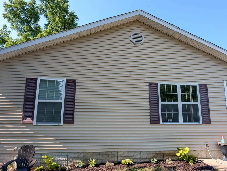 2275 Lincoln Manor, Flint, MI 48507 - #2