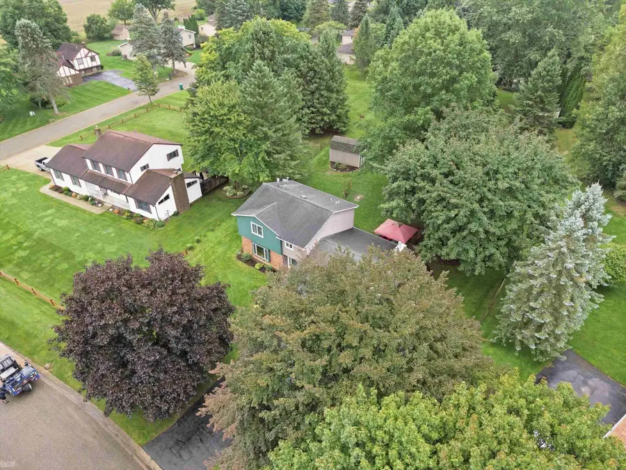 4533 Hillview SHRS, Clarkston, MI 48348 - #2