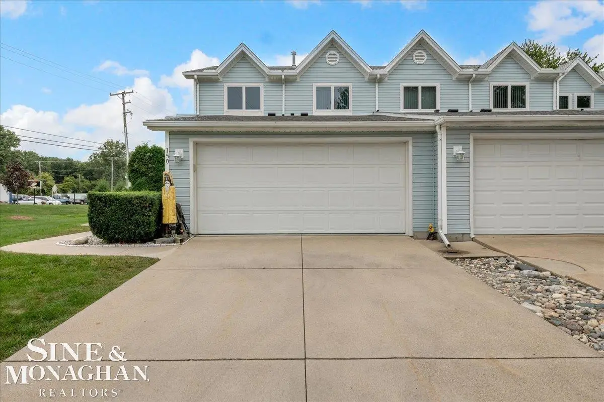 150 Kenyon DR, Algonac, MI 48001 - #1