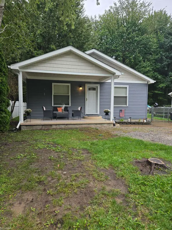 9407 Lakepointe BLVD, Clay, MI 48001
